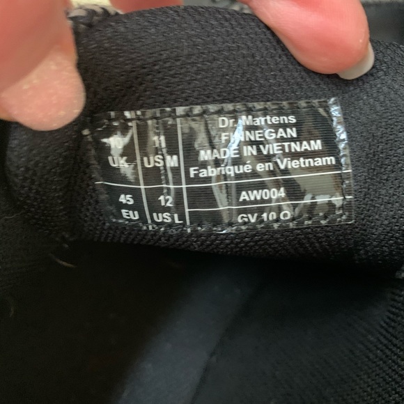 Black Men’s Dr. Martens - Picture 5 of 10